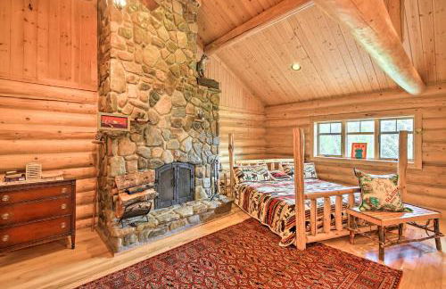 Waterfront Log Home with 95 Acres on Yaak River - Foto 17