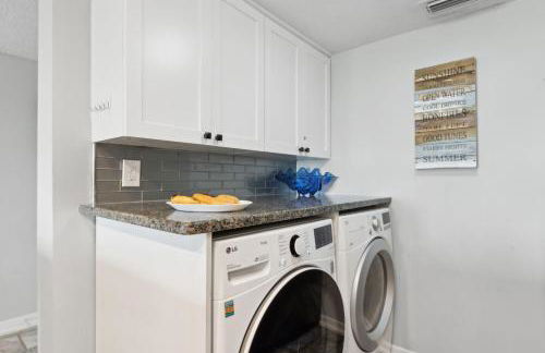 Amelia Surf and Racquet Club Condo - 1st Floor Ocean View - Pools - Tennis Courts - Sleeps 4 - Foto 9