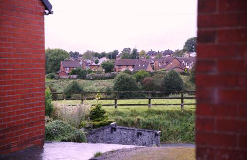 The Lodge Oldham - Photo 24