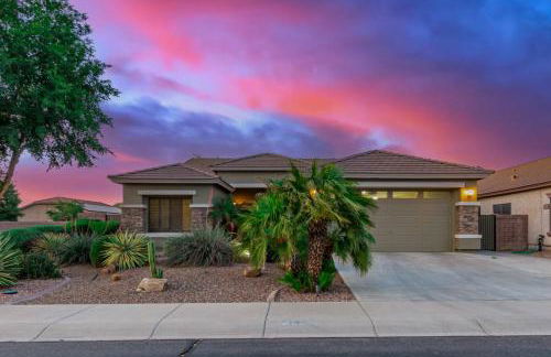 Stunning 3 bed in the Heart of Maricopa City - Photo 1