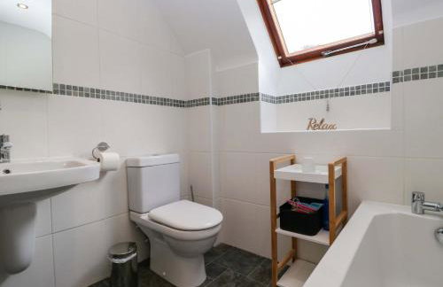 School Cottage - Photo 37