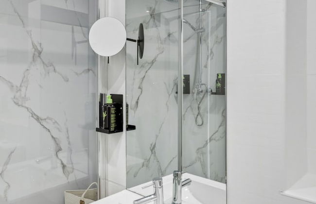 Limehome Madrid Calle de la Paloma - Photo 44