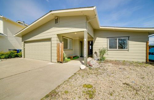 Waterfront Lakeport Rental Home with Private Dock! - Foto 34