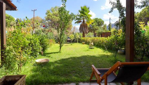 Stylish Maisonette With 3 Bedrooms in Vourvourou, Greece - Foto 2, Garden