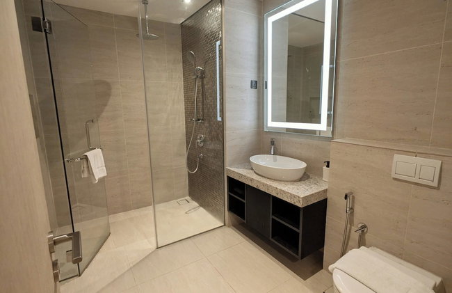 Star Residence by Axquisite Suites - Photo 9