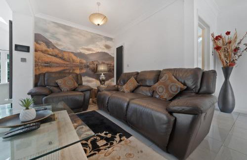 3 Bedroom Bungalow Sunningdale Lodge Ascot Races - Foto 2