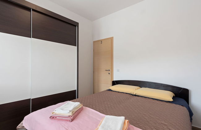 Simplistic Apartment in Neviđane near Sea Beach - Foto 2