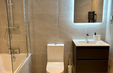 2 Bedroomed apt by Sefton Park and Spire Hospital - Foto 40