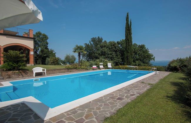 Daller Bianca con piscina - Foto 14