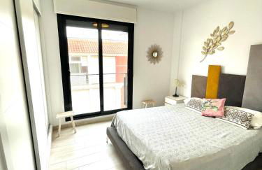 Luxury and Modern Beach Apartment with Sea Views - Foto 8