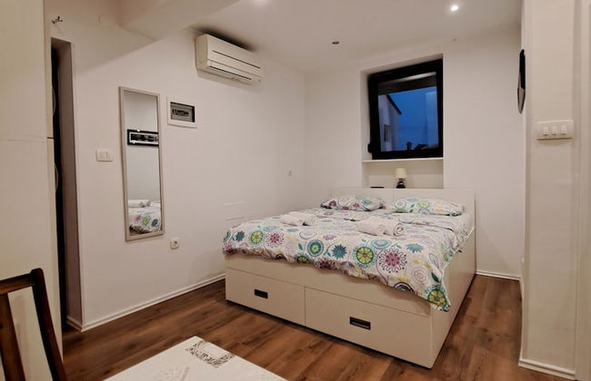 Studio Leo Apartment - Photo 5