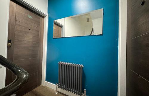 Luxury 6-Bed House - 6 En Suite- Jaquzzi Baths - Private Parking - Suitable for contractors - Foto 72