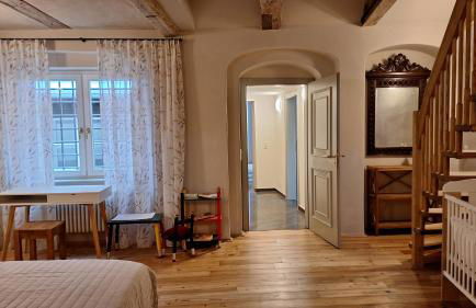 Stadtpalais Familien-Suite 4 Zimmer mit Galerie maximal 6 Personen - Foto 21
