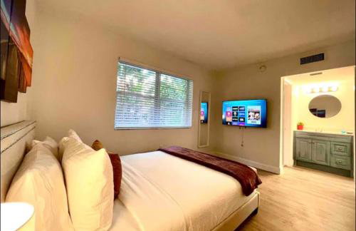 Miami International Airport 1 - Photo 43