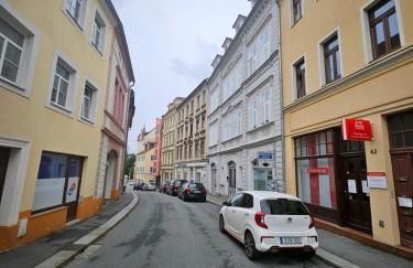 FERIENWOHNUNG 50m2 APARTMENT in ZITTAUER STADTZENTRUM INNENSTADT INNENRING TOP LAGE - WOHNEN AUF ZEIT IN ZITTAU - 1 RAUM WOHNUNG - Foto 16