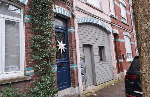 Beautiful Appartment with private garden in Lille - 100m from metro station - Foto 22