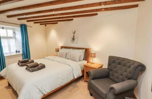 Chestnut Barn - Photo 36