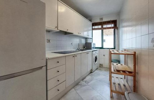 Cozy Apartment In El Portil With Swimming Pool - Photo 5