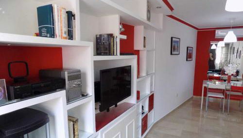 La Farola Centro de Málaga con Parking 445 Max - Photo 2