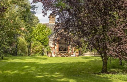 Weavers Mark Cottage - Photo 18