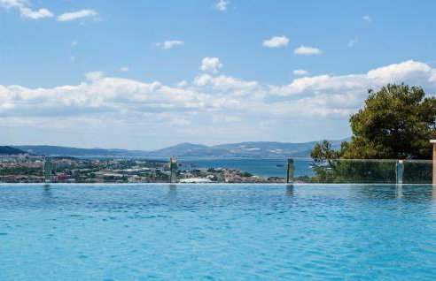 Gorgeous Home In Mravince With Sauna - Photo 27