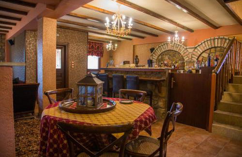 Silva Suites - Photo 5