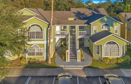 Familiar Retreat with Resort Access Near Disney - Foto 28