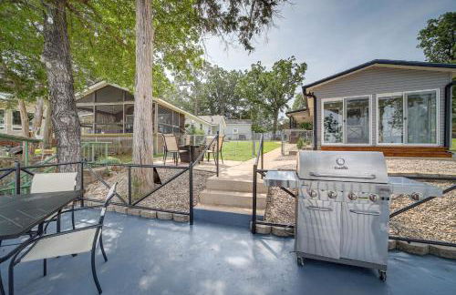 Waterfront Grove Retreat with Dock Cedar Ridge - Foto 41