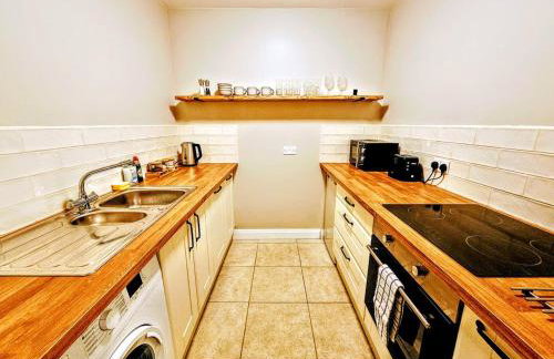 Swn Y Saith, dog-friendly stay in Tresaith - Foto 5