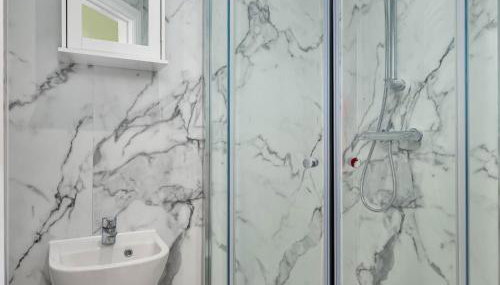 The Luxury Lodge - Foto 5, Shower