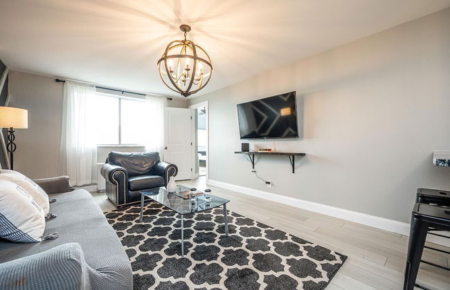 ATL Downtown 2BR with Free Parking Gym - Foto 21