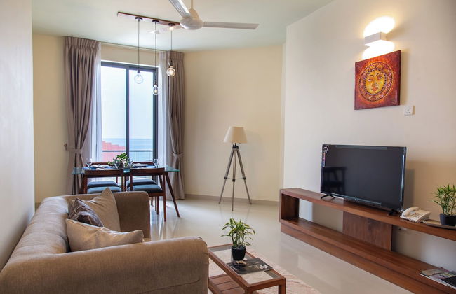 Marine Suites - Photo 45