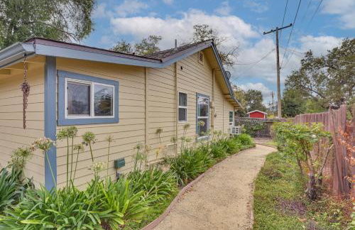 2 Mi to Dtwn Atascadero! Cozy Cottage with Yard - Foto 22