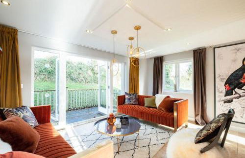 Trewhiddle Retreat V5 by Together Travel - Luxury 4-Bedroom Villa - Foto 2