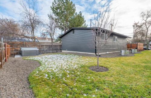 Mid Century Modern Boise-River Bungalow w/ Hot Tub - Foto 35