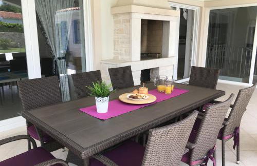 Villa Blanca with a heated private pool - Foto 15