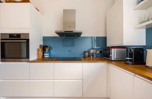 Nordic Regency Apartment - Photo 23