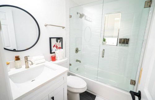 Casita-Stylish Garden Home 5 Min to Bayshore water - Foto 9