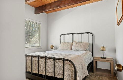 Pine Oaks Cabin - Foto 8