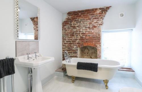 Mill View Duplex - Photo 38