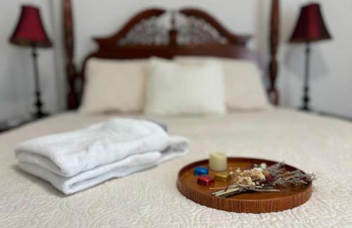 Madison Manor II by the River Hot Tub Downtown - Foto 14