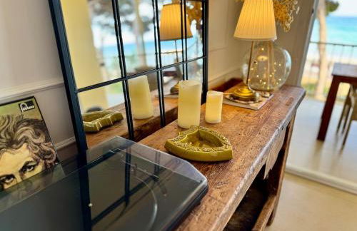 Elegant Beachfront Escape Private & Peaceful - Foto 13