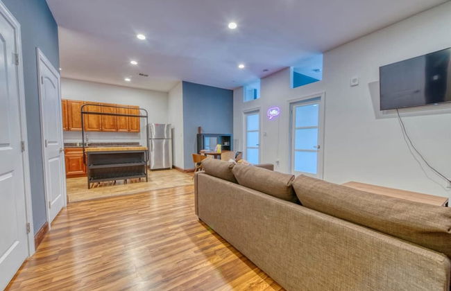 Sosuite 2BR Apt w W D Gym On-site Restaurant - Foto 15