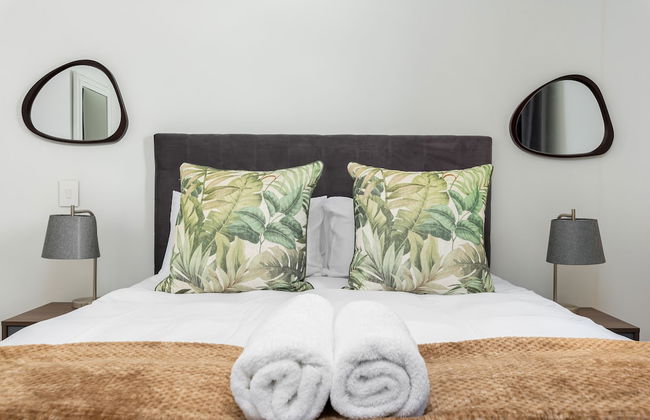 Bridgewater One Luxury Apartments - Photo 14