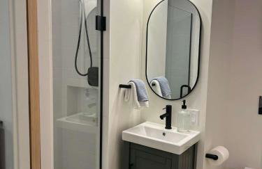 Stylish King Suite-FP-Hot Tub-Walk to All In OT - Photo 11