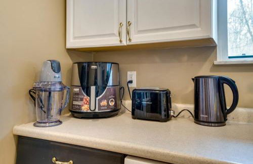 Serenity Grove Game Room Fire Pit Dog Friend - Foto 11