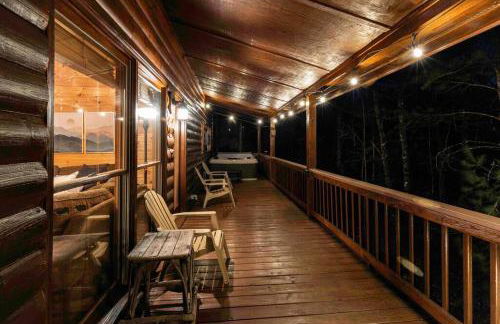 Serene Cabin*Mountain Views*Hot Tub*Large Decks - Foto 20