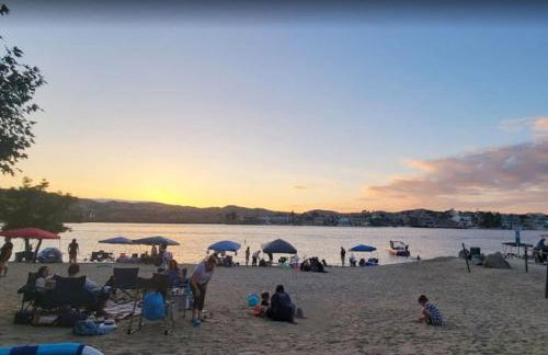 Entire Private Home with 4 Bedrooms 2 Bathrooms, Mountain Edge, New House, Ranch, Gated Yard, Available Now - Foto 68