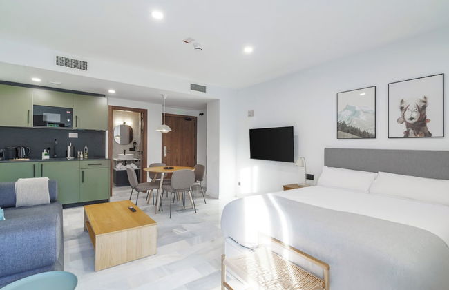 Limehome Jerez de la Frontera - Foto 15