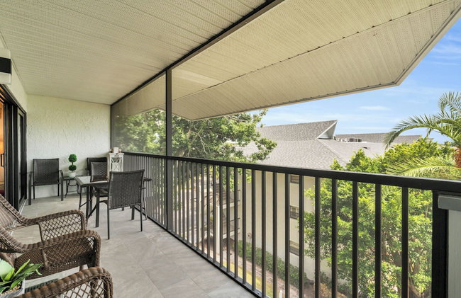 End Unit - Renovated Resort Views and Close to the Lobby - Foto 117
